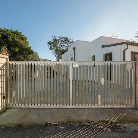 Apartment Cozy With Pool Ostuni