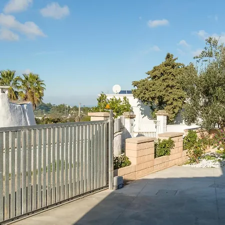 Cozy With Pool Ostuni